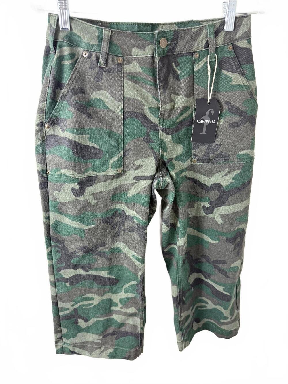 Flamingoals Women’s Camo Cropped Jeans - Green